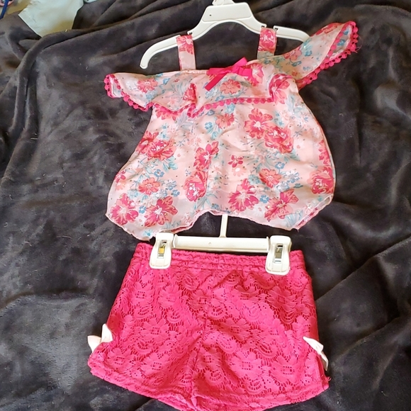 Pink flower top and pink short set